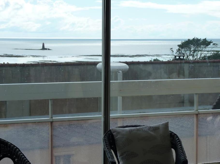 Studio Avec Vue Sur Mer A Granville. Plage A 3 Min Экстерьер фото
